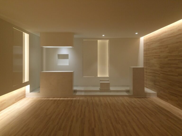 Capilla, Colegio Abat Oliba Loreto, Barcelona.