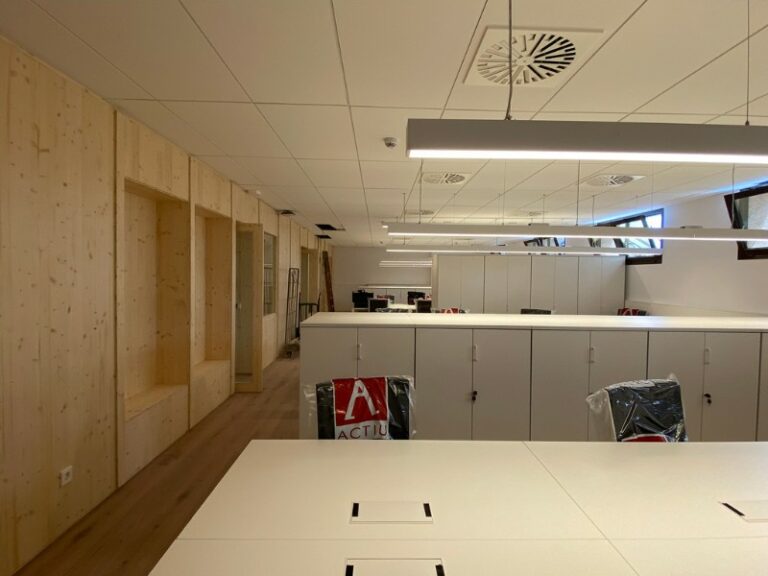 Nuevas salas de profesores y tutorías Universidad Abat Oliba, Barcelona