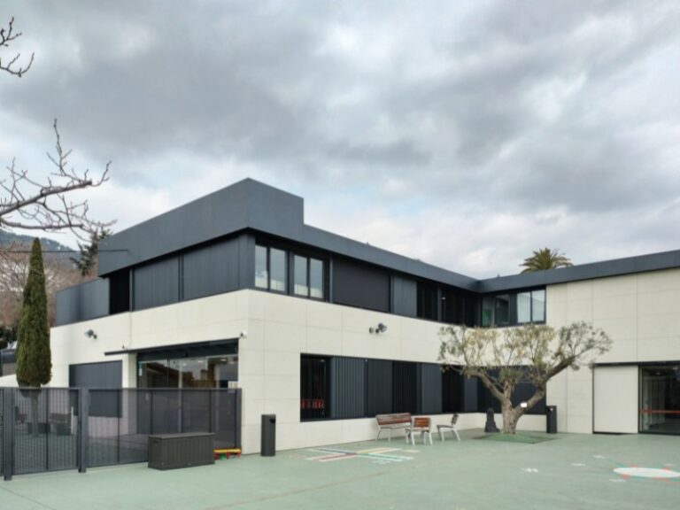 Rehabilitación de fachada St. Peters School, Barcelona