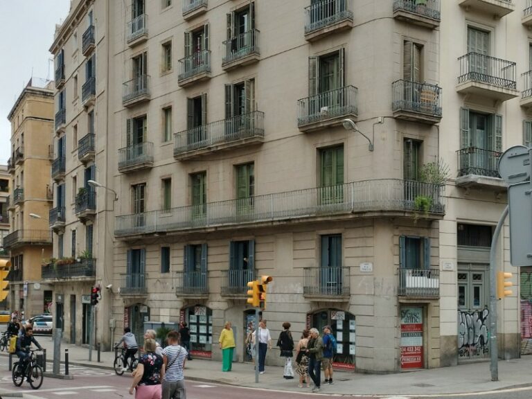 Rehabilitación edificio plurifamiliar. Princesa 51, Barcelona
